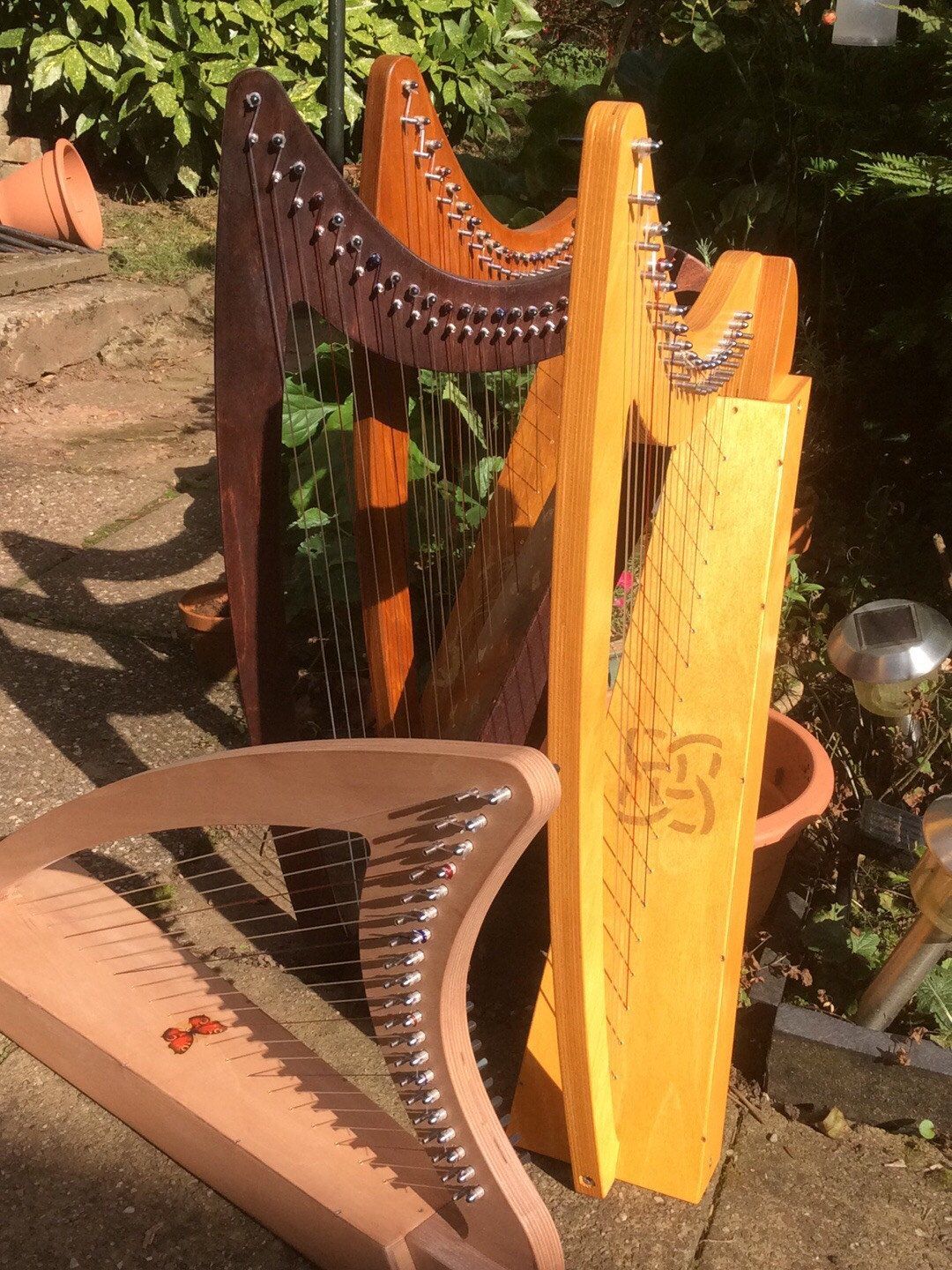 Derwent Harps Adventurer 20 in Natural Wood Finishes Made in England   derwent harps.myshopify.com